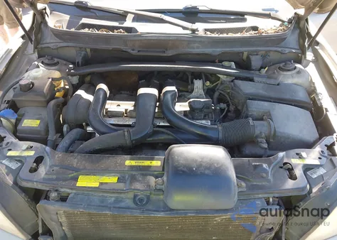 2004 Volvo Xc90 T6 z USA, uszkodzony, nr VIN YV1CZ91H641035440